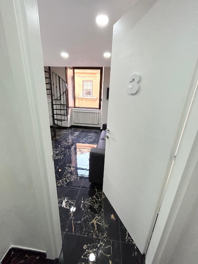 Giovanni Luxury Suites เนเปิลส์ ภายนอก รูปภาพ